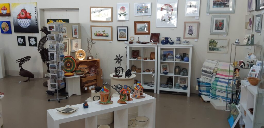 Top of the Torrens Gift shop with hand made items ffom many of the local artists